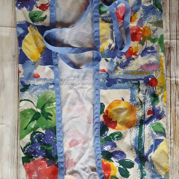 Apron - Picture 4 of 5